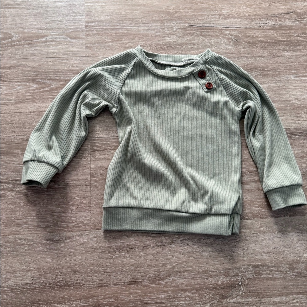 Ribbed Long Sleeve Shirt with Button Accents